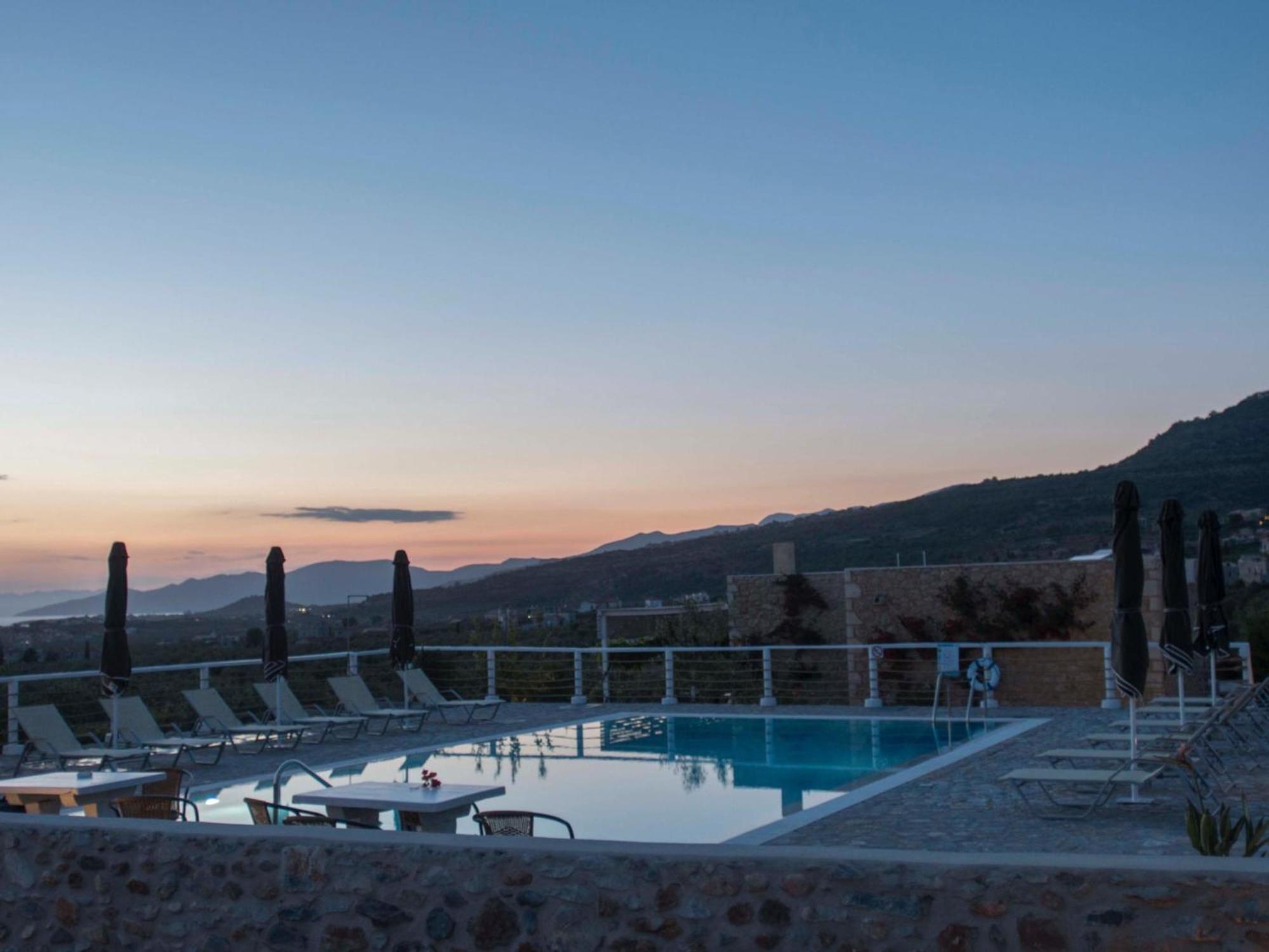Poliana Estate Villas Riglia Экстерьер фото