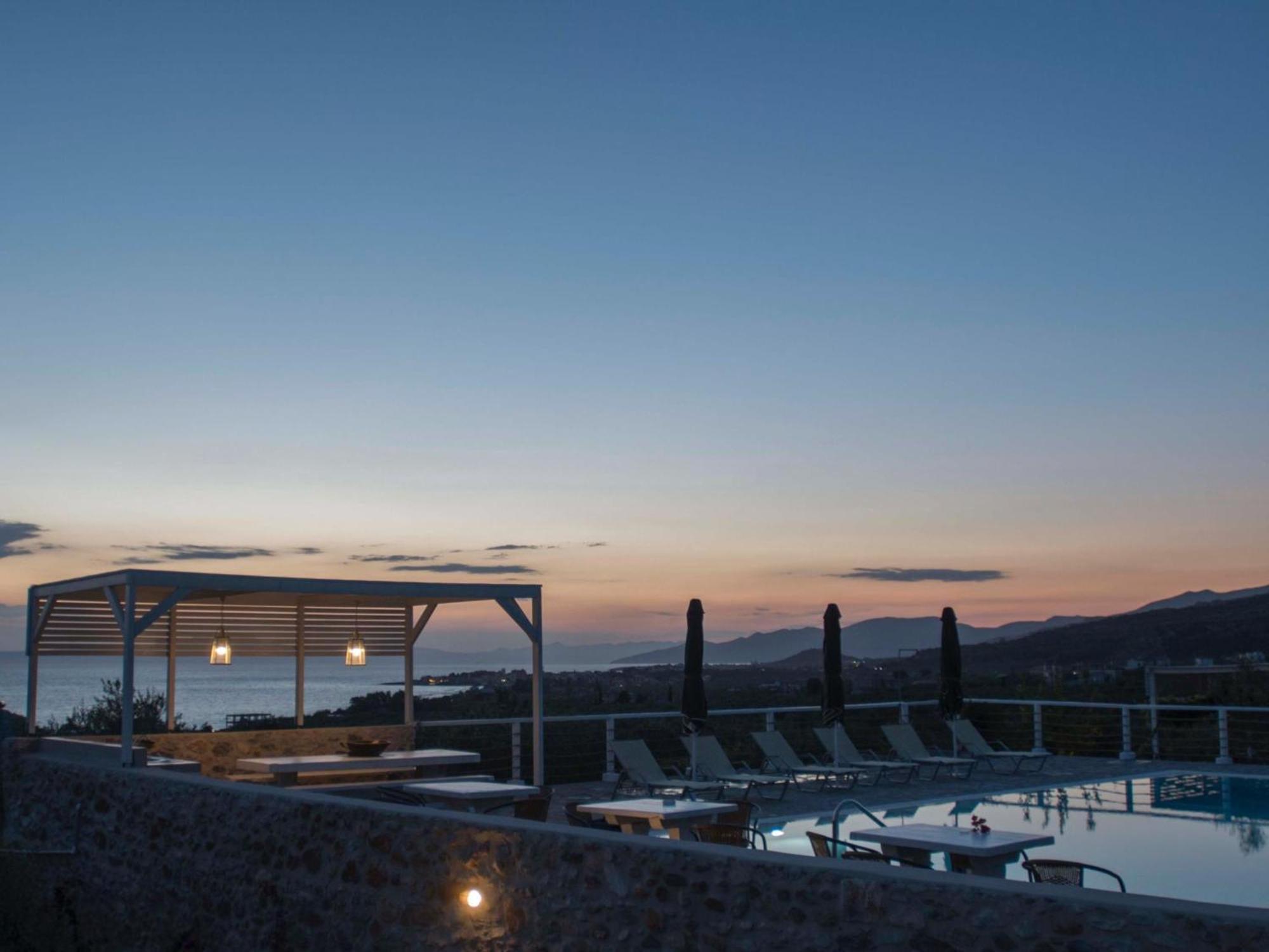Poliana Estate Villas Riglia Экстерьер фото